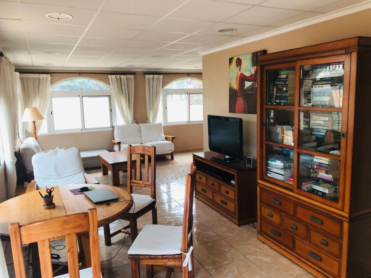 Villa With Super Swimming Pool Gran Alacant Bagian luar foto