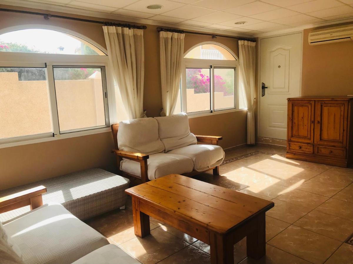 Villa With Super Swimming Pool Gran Alacant Bagian luar foto