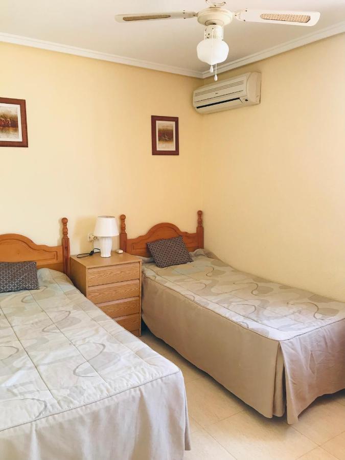 Villa With Super Swimming Pool Gran Alacant Bagian luar foto